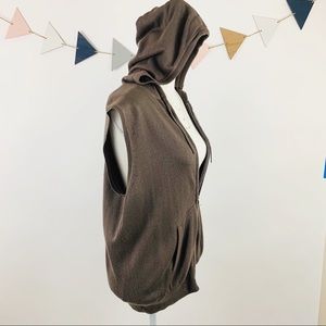 Sleeveless Silk/Cashmere Blend Hooded Vest